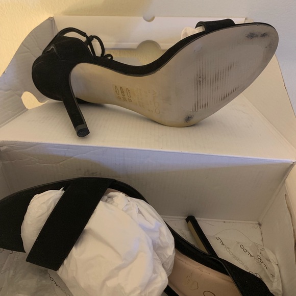 Strappy sandals - Picture 3 of 4